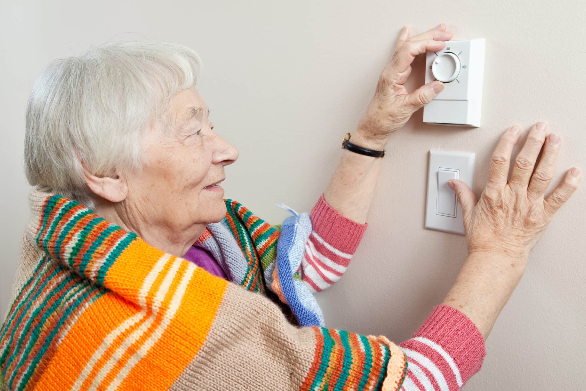 How to Help Elderly Loved Ones Get Ready for Winter