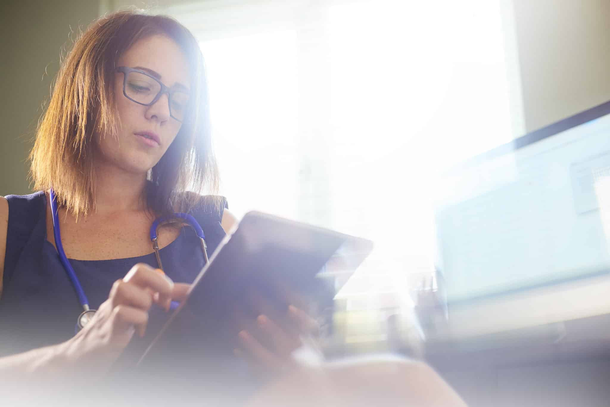 5 Ways to Use Digital Marketing to Attract New Hires in the Senior Living Industry