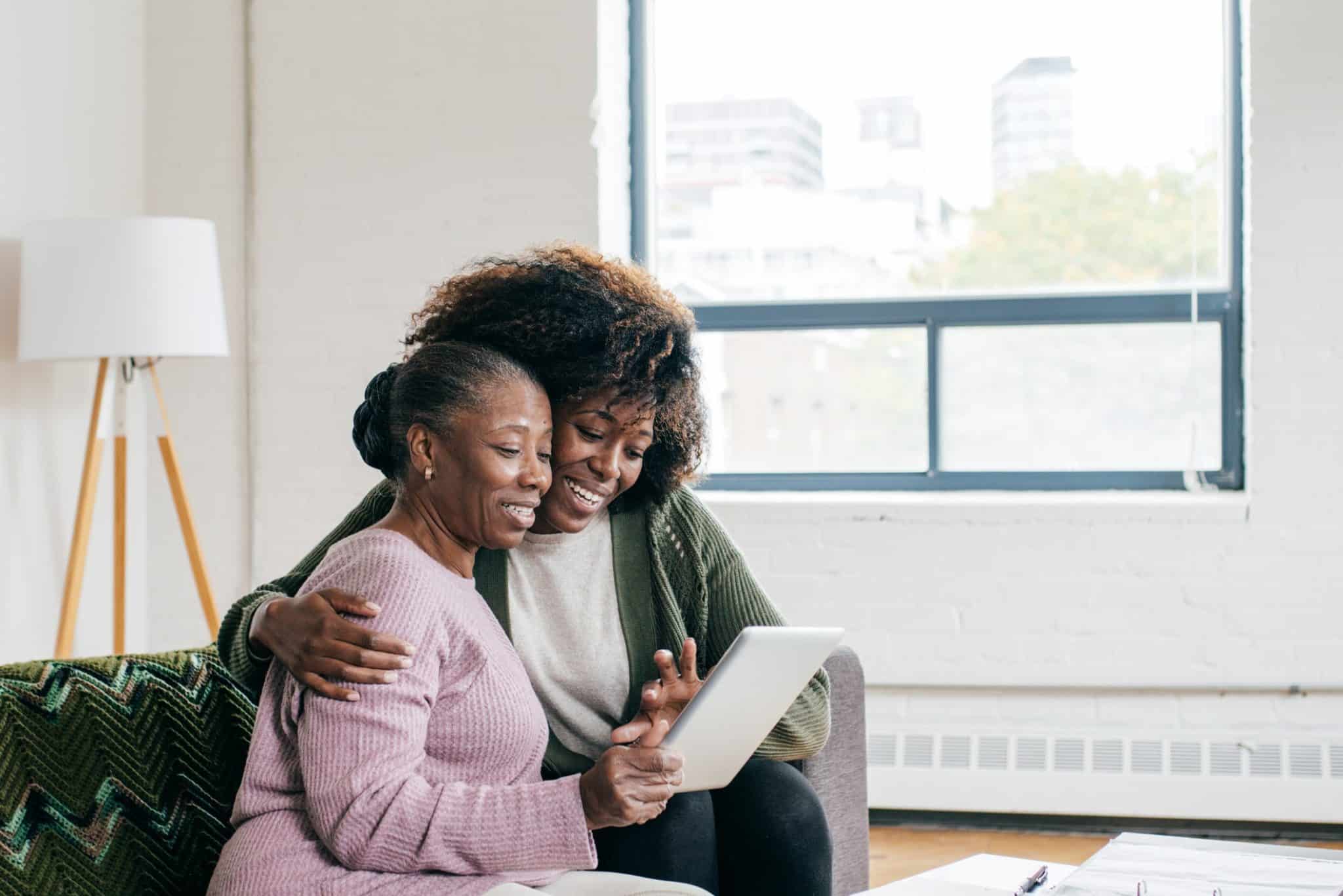 4 Effective Communication Strategies for Seniors with Dementia