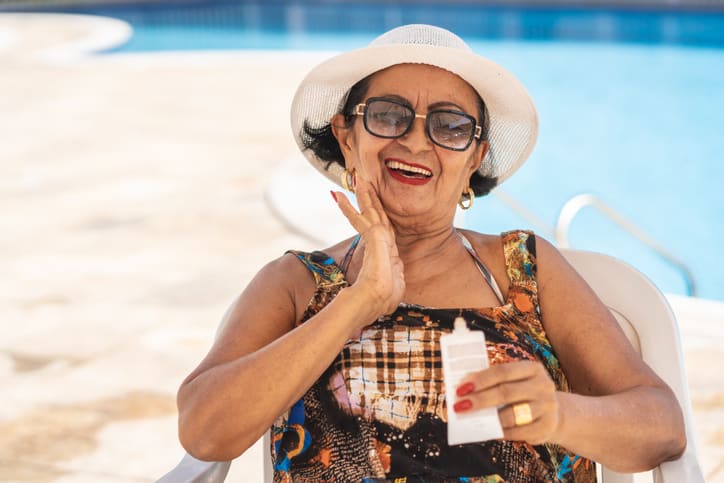 Senior Safety Tips: Stay Out of The Heat!