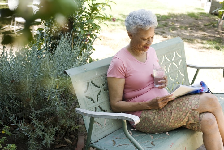 The 5 Best Books for Seniors and the Benefits of Reading