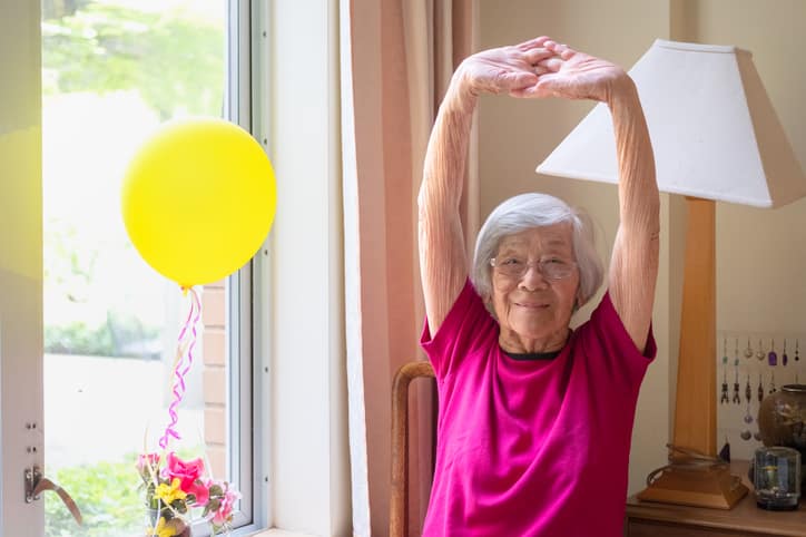 5 Activities for Seniors with Limited Mobility