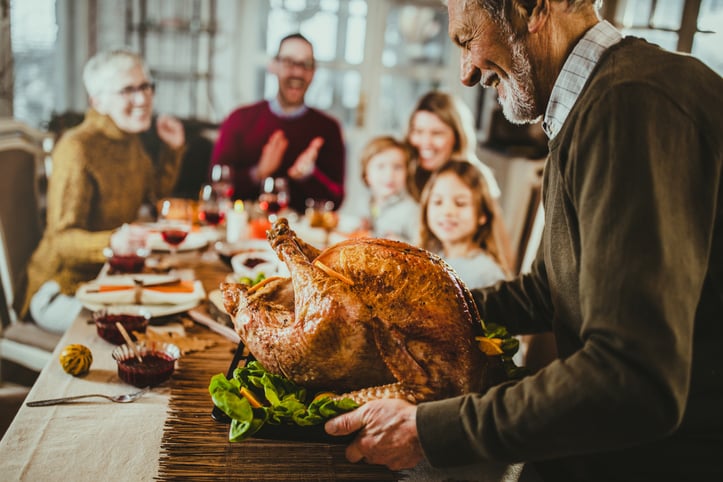 How to Celebrate Thanksgiving at Home with Mom and Dad