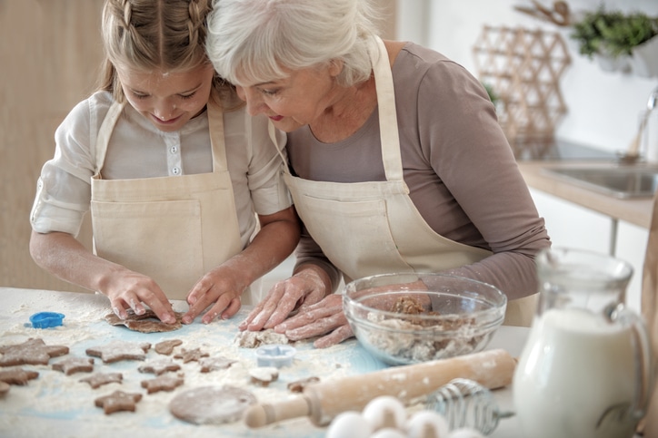 4 Handmade Craft Ideas for Seniors