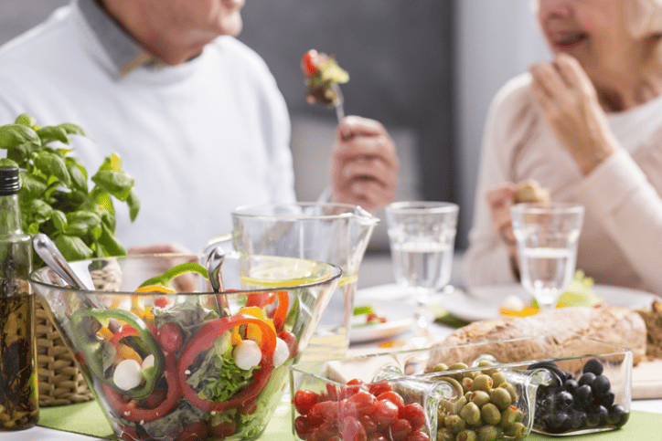 Diets For Seniors: The Do’s And Don’ts