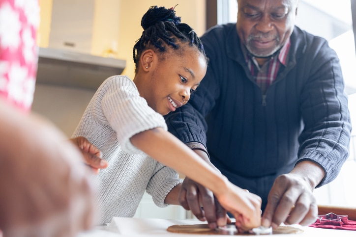 New Holiday Traditions to Start with a Loved One in Assisted Living